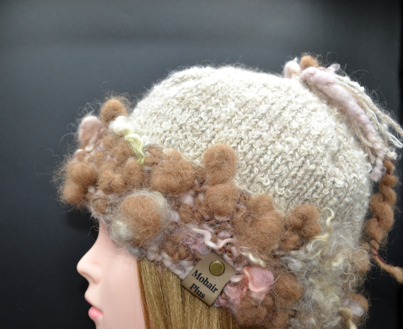 Tuque fleur de lys main image 1
